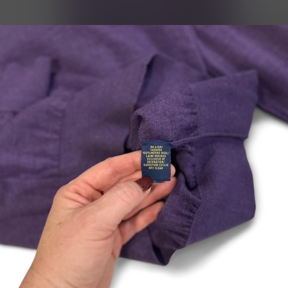 Polo Ralph Lauren Purple 100% Merino Wool Lightweight V-neck Sweater Medium - Picture 4 of 7